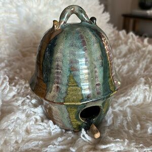 Pottery bird feeder